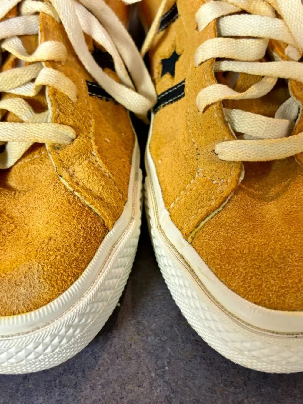 ~~Converse One Star Academy Pro Suede Men's 6.5/Women's 8 Shoes   *******Bottom - Picture 5 of 8